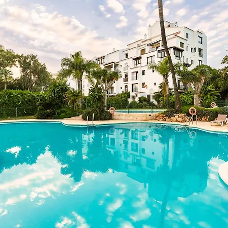 Apartment 1 Bed In Puerto Banus *