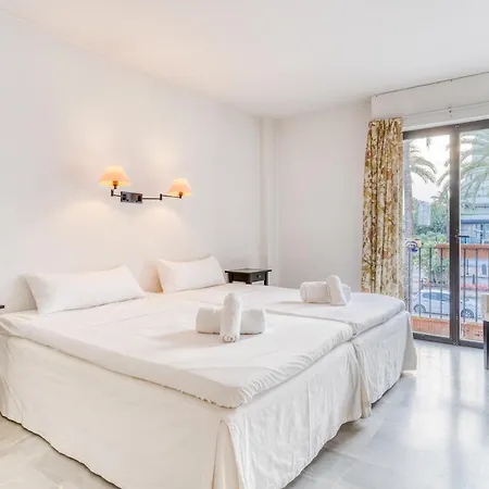 Apartment 1 Bed In Puerto Banus *